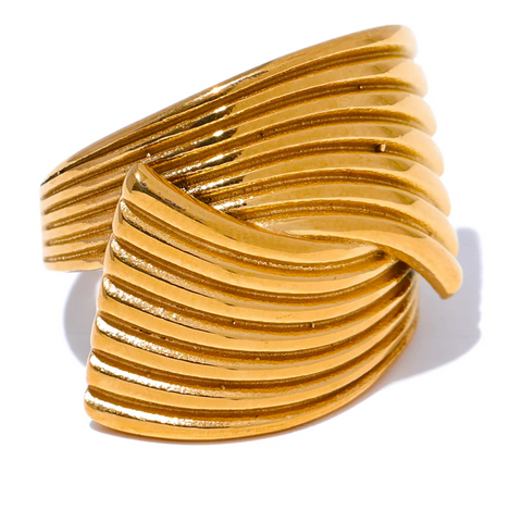 https://rario10.com.br/products/anel-geometrico-dourado-18k-banhado-a-ouro?_pos=1&_sid=8e0bfb719&_ss=r