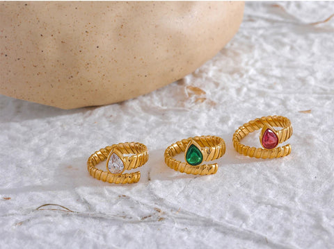 https://rario10.com.br/products/anel-solitario-em-aco-inoxidavel-torcido?_pos=1&_sid=29e78b8c1&_ss=r