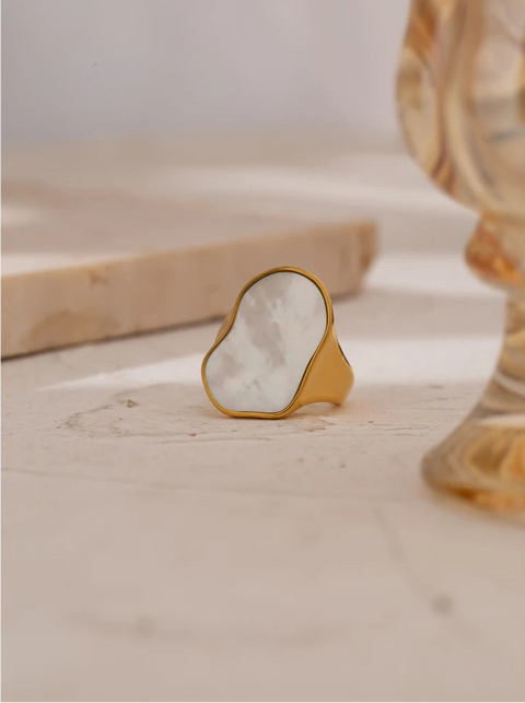 https://rario10.com.br/products/anel-geometrico-inoxidavel-dourado?_pos=1&_sid=42fc68c55&_ss=r