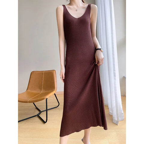 https://rario10.com.br/products/vestidos-feminino-de-malha-com-decote-em-v?_pos=1&_sid=671f0b958&_ss=r