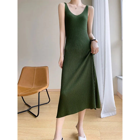 https://rario10.com.br/products/vestidos-feminino-de-malha-com-decote-em-v?_pos=1&_sid=671f0b958&_ss=r