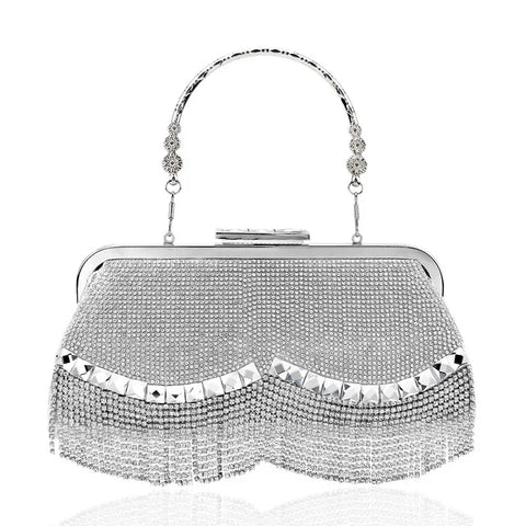 https://rario10.com.br/products/bolsa-clutch-micangas?_pos=1&_sid=eabeaa703&_ss=r