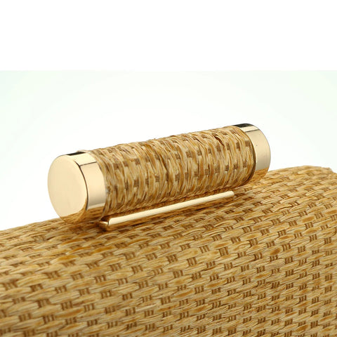 https://rario10.com.br/products/bolsa-de-mao-em-palha-feminina?_pos=1&_sid=0f95bbee0&_ss=r