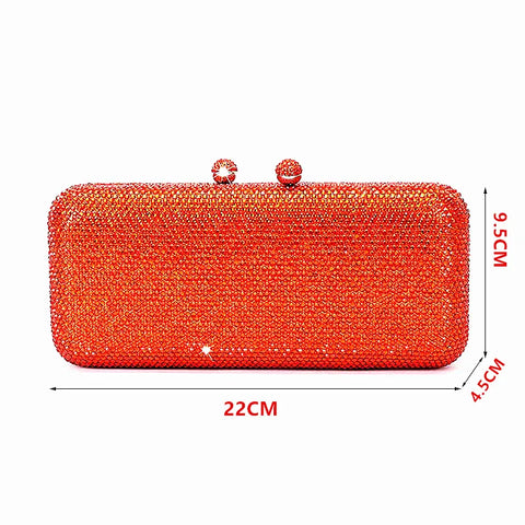 https://rario10.com.br/products/bolsa-feminina-elegante-em-cristais-luizza?_pos=1&_sid=c012d510c&_ss=r