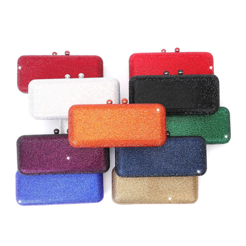 https://rario10.com.br/products/bolsa-feminina-elegante-em-cristais-luizza?_pos=1&_sid=c012d510c&_ss=r