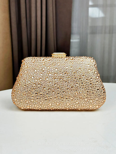 https://rario10.com.br/products/bolsa-feminina-luna-serene?_pos=1&_sid=c0a4415a3&_ss=r