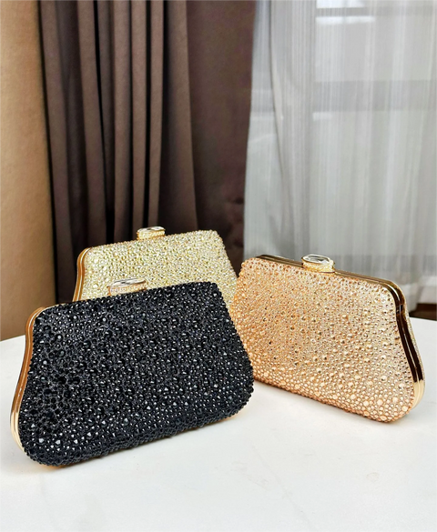 https://rario10.com.br/products/bolsa-feminina-luna-serene?_pos=1&_sid=c0a4415a3&_ss=r