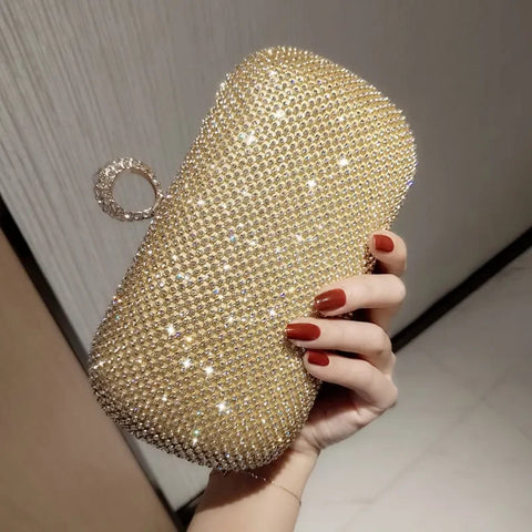 https://rario10.com.br/products/bolsa-feminina-com-diamantes-aurora-breeze-para-festas?_pos=1&_sid=3236a96e2&_ss=r