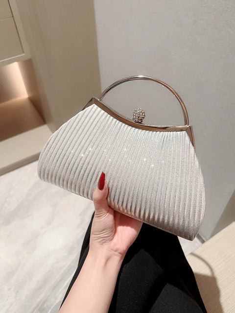 https://rario10.com.br/products/bolsa-feminina-classica-mia-harmony?_pos=1&_sid=2ccf154c5&_ss=r