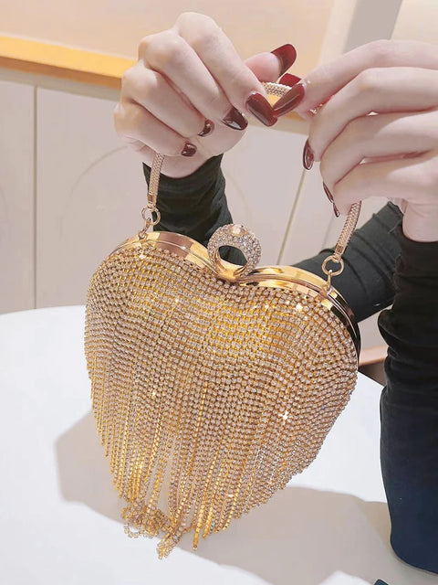 https://rario10.com.br/products/bolsa-cultch-luxuosa?_pos=1&_sid=2a81e5e0f&_ss=r