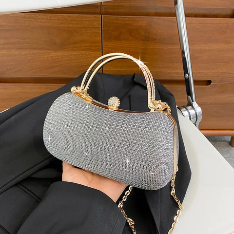https://rario10.com.br/products/bolsas-cultch-luxe-de-ombro-lila-petal?_pos=1&_sid=129fbec83&_ss=r