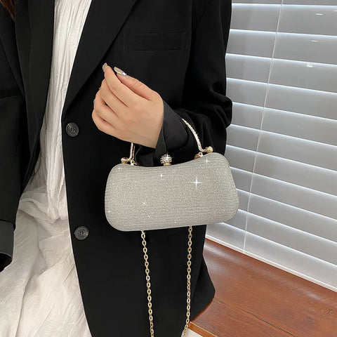 https://rario10.com.br/products/bolsas-cultch-luxe-de-ombro-lila-petal?_pos=1&_sid=129fbec83&_ss=r