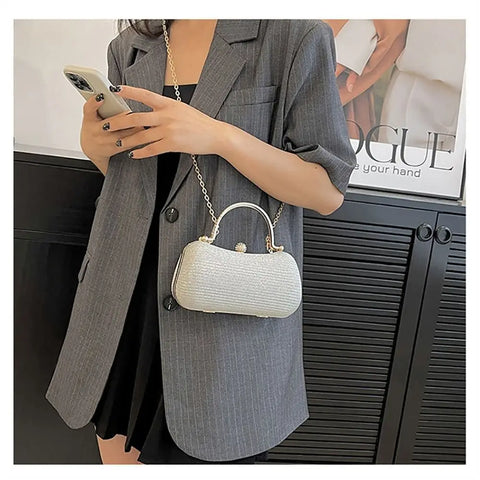 https://rario10.com.br/products/bolsa-cultch-feminina-nina-blossom?_pos=1&_sid=066cee786&_ss=r