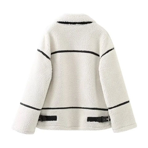 https://rario10.com.br/products/jaqueta-feminina-em-la-de-cordeiro