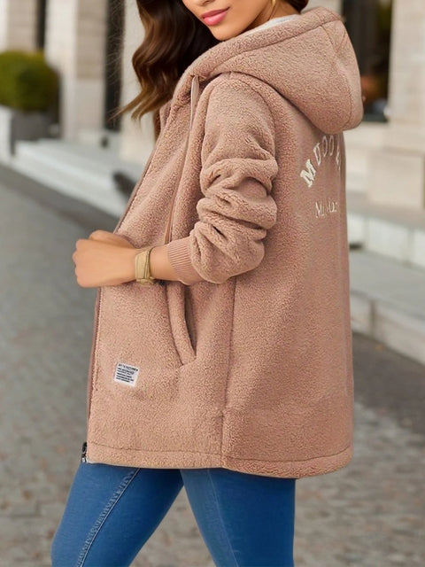 https://rario10.com.br/products/casaco-feminino-com-forro-em-la-de-cordeiro?_pos=1&_sid=2a705a7df&_ss=r