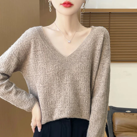 https://rario10.com.br/products/sueter-feminino-em-trico-e-gola-v?variant=41631562989658