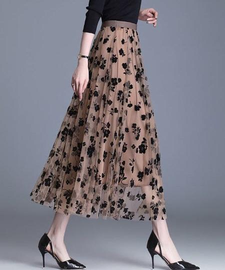Saia Feminina Olivia Mídia - rario10.com.br